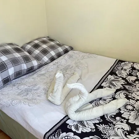 Проживание в семье Okopowa Apart *