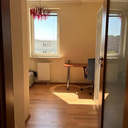 Rum i privatbostad Okopowa Apart *